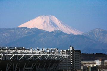 味スタと富士山